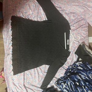 Gray size (XL) but it fits kinda small. Brand is Kim rogers